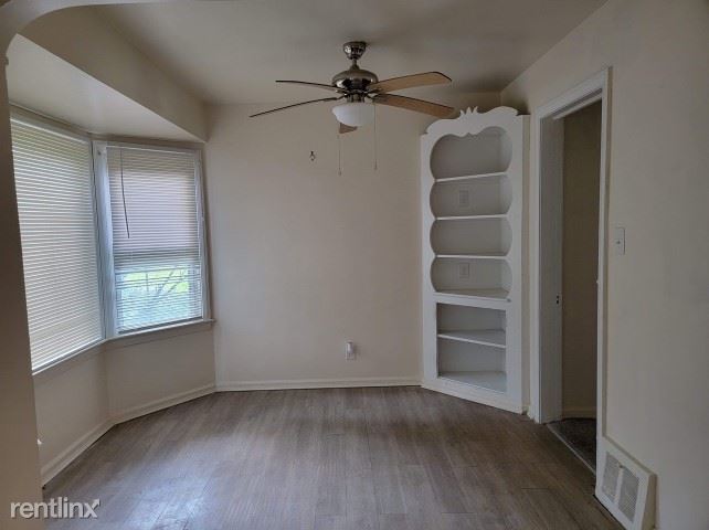 Building Photo - 3 br, 1 bath House - 5145 Hereford St