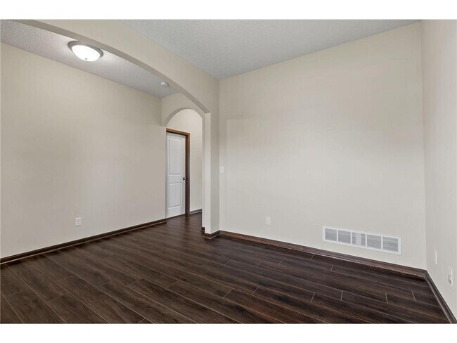 Building Photo - 1495 Mills Dr