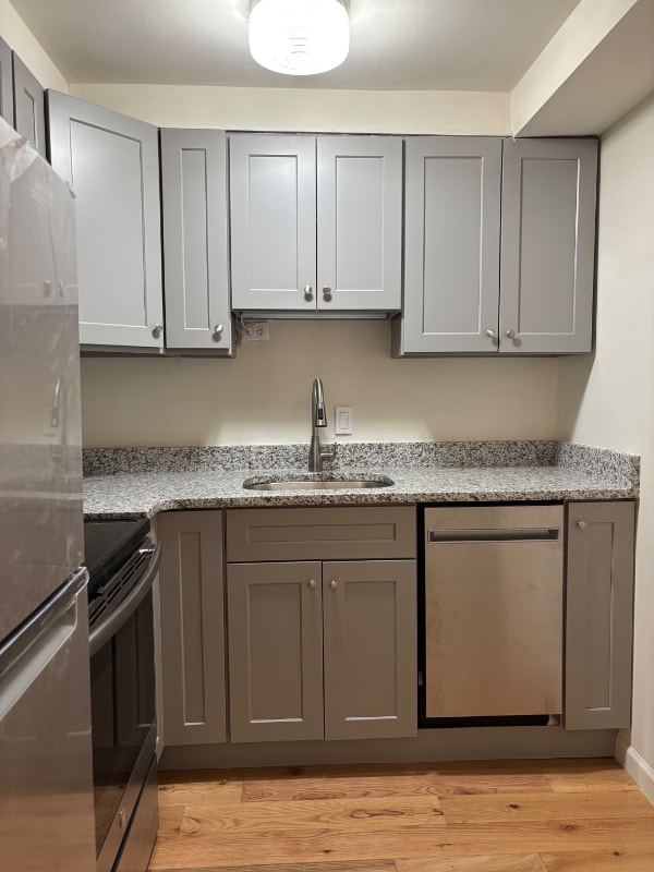 Photo - 2610 South St (Philadelphia, PA)