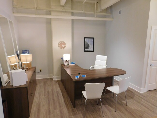 Rhine Loft, área extra - Newberry Lofts on 6th