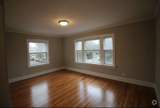 Building Photo - 4402 W Belden St
