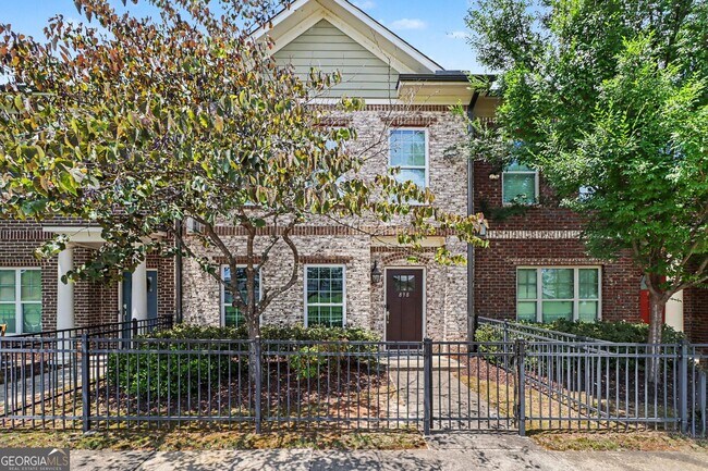 Foto del edificio - 898 Westmoreland Circle Northwest