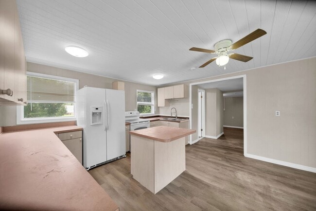 Building Photo - 2950 Packinghouse Rd