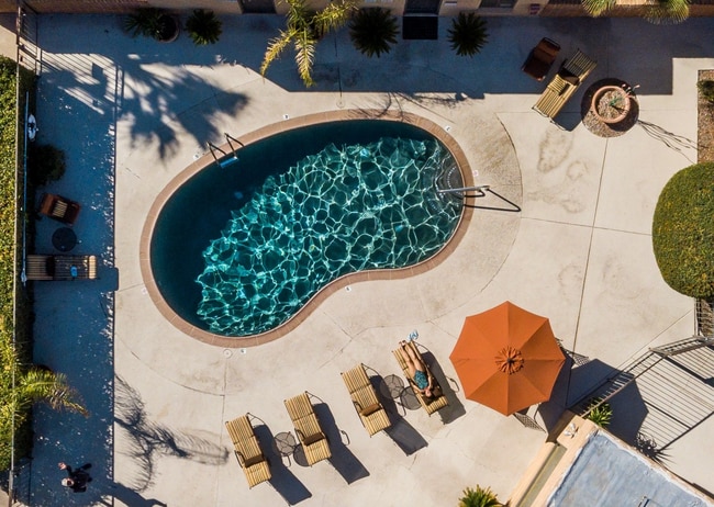 Interior Photo - Riverside Suites
