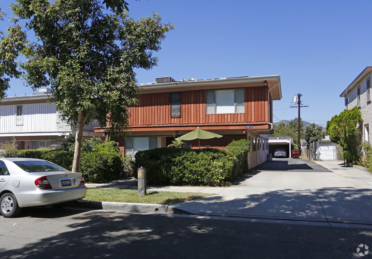 1017 Virginia Pl, Glendale, CA 91204 Apartments in Glendale, CA