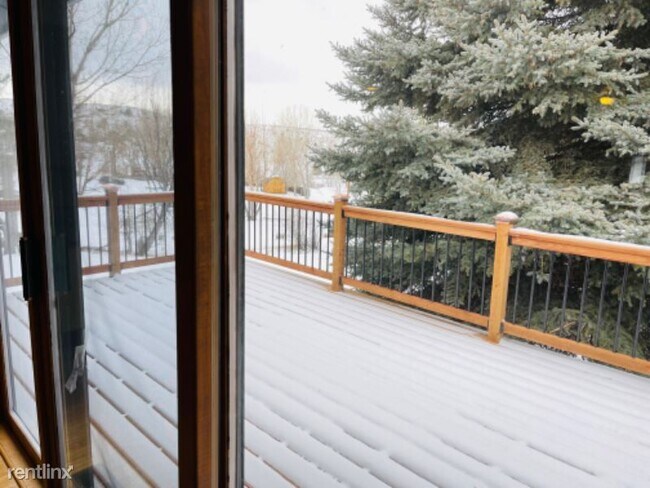 Foto del edificio - 3 br, 2 bath Townhome - 3545 Briarwood Blvd