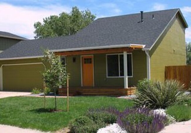 Foto del edificio - Newly remodeled home walkable to Old Town ...