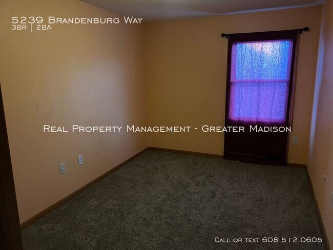 Building Photo - 5239 Brandenburg Way