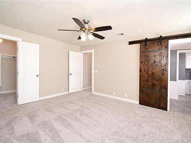 Foto del edificio - 10605 White Oak Canyon Rd