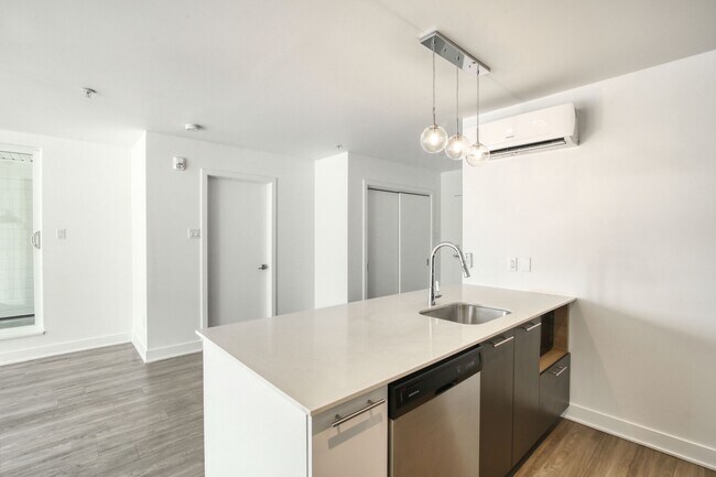 Photo du bâtiment - 9675 Av. Papineau