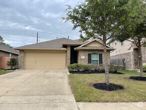 Building Photo - 17206 Fable Springs Ln