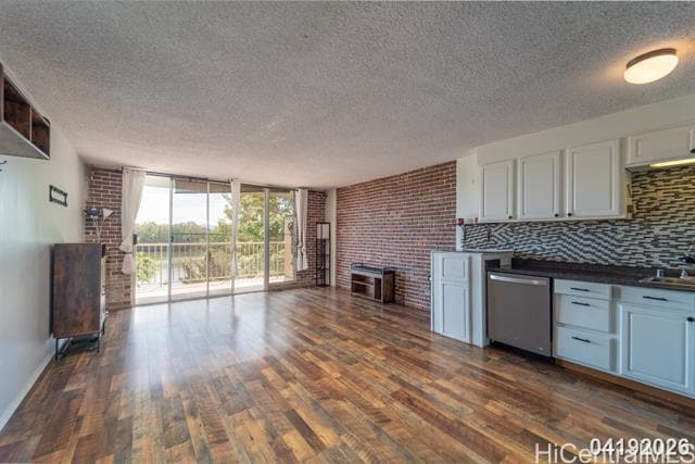 Building Photo - 1830 Wilikina Dr