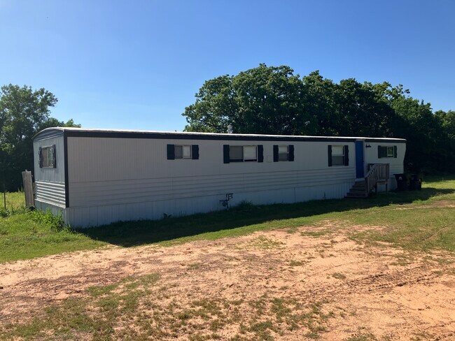 Building Photo - 3 bed trailer