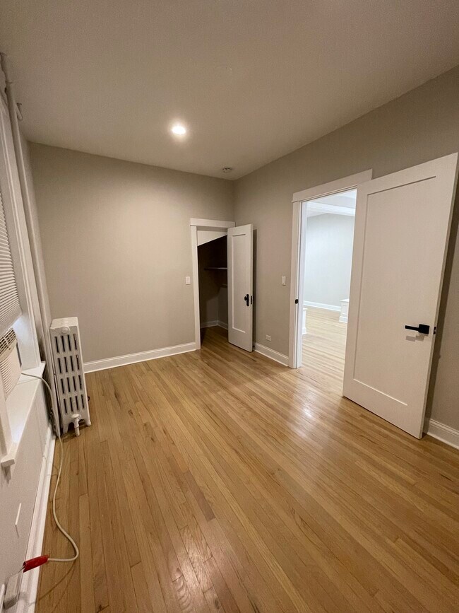 Foto del edificio - 5014 N Major Ave