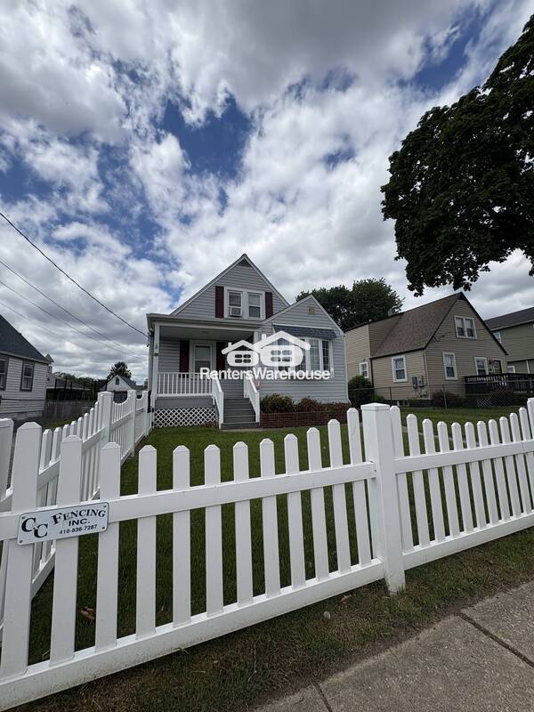 Foto principal - 543 Bayside Dr