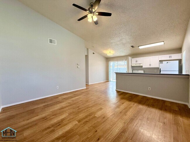 Building Photo - 5230 Gawain Dr