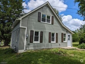 Building Photo - 439 Victory Ave