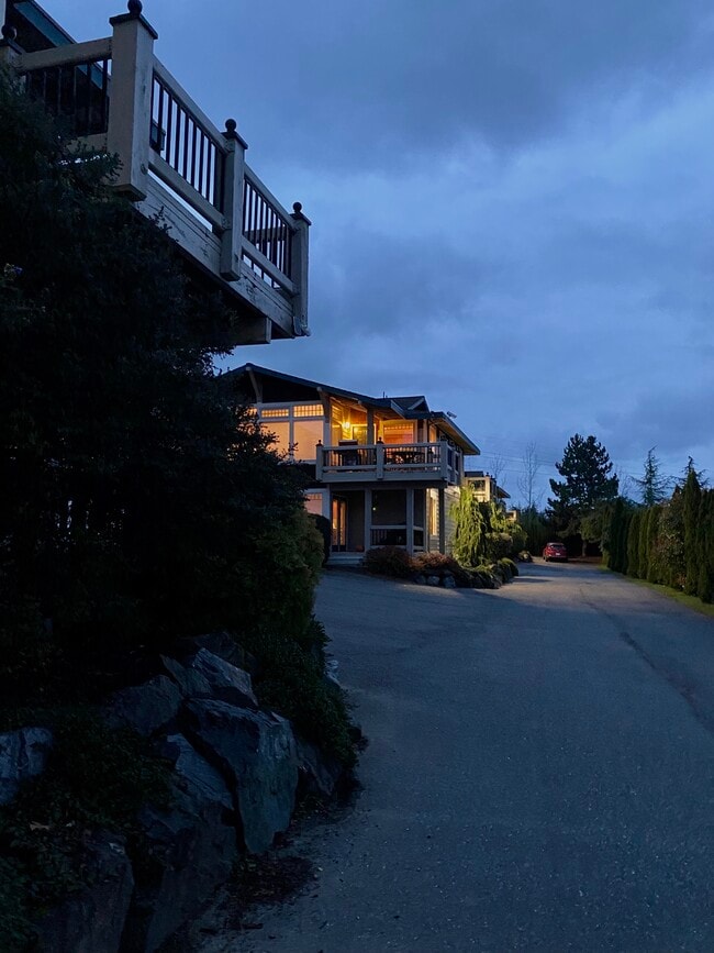 Foto del edificio - 325 C St