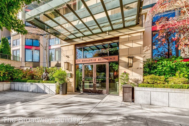 Building Photo - 1641 Nagle Pl