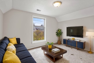 Building Photo - 741 7th St NW