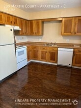 Building Photo - 209 Martin Ct