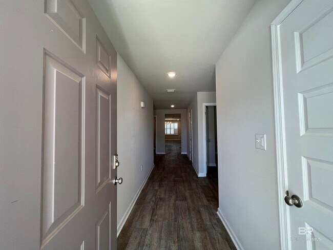 Foto del edificio - 23904 Songbird Dr