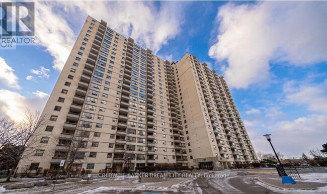 Building Photo - 390 Dixon Rd