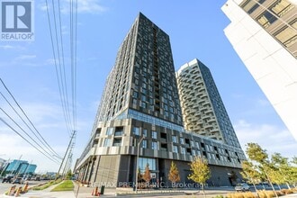 Building Photo - 10 Abeja St