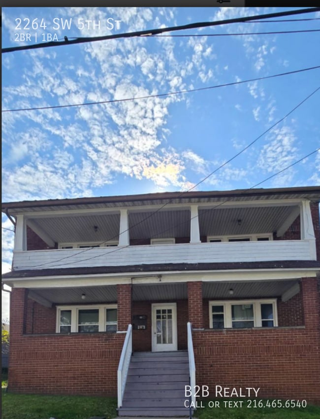 Building Photo - 2264 5th St SW