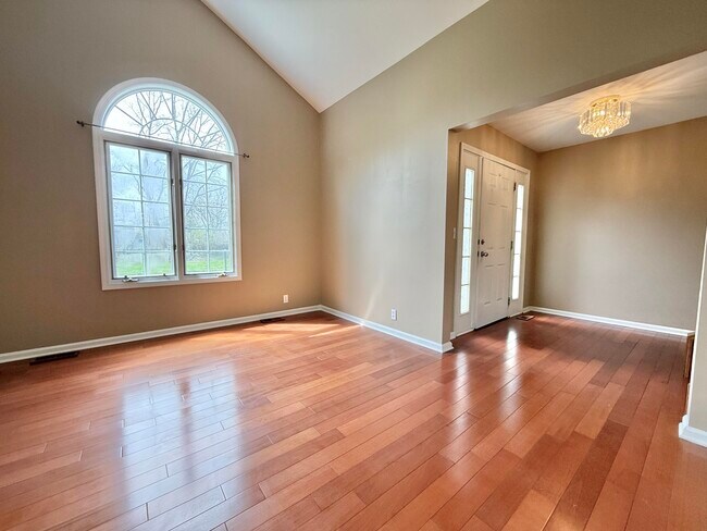 Foto del edificio - 2636 Shefman Terrace