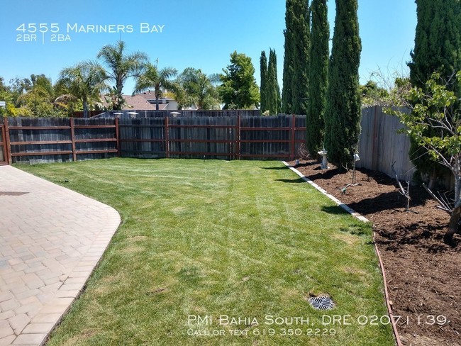 Building Photo - 4555 Mariners Bay