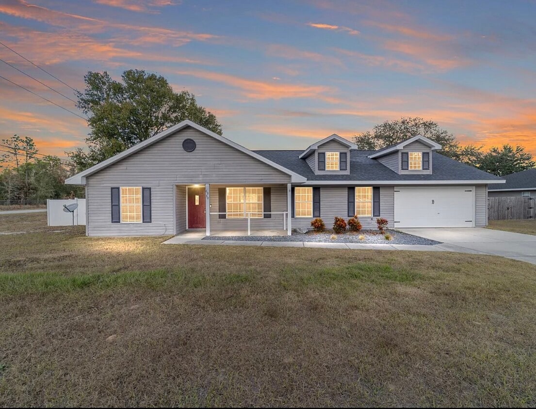 Primary Photo - 6930 Bahia Rd