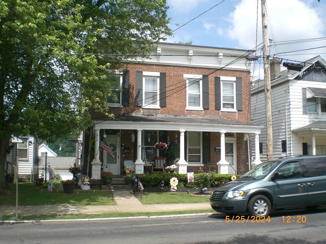 846 Oak St Unit 46, Ludlow, KY 41016 Room for Rent in Ludlow, KY