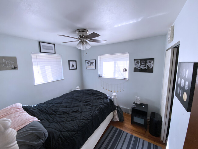 Master Bedroom - 2004 Bellevue Ave