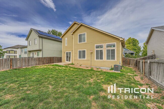Foto del edificio - 16179 Peregrine Dr