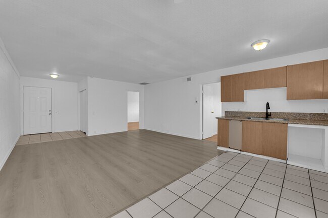 Foto del edificio - 2908 E Poplar Ave