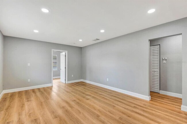 Foto del edificio - 1712 3rd Ave E