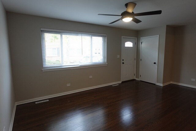 Building Photo - 1420 Shermer Rd