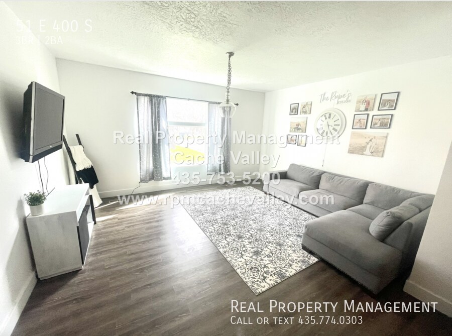 Building Photo - 51 E 400 S