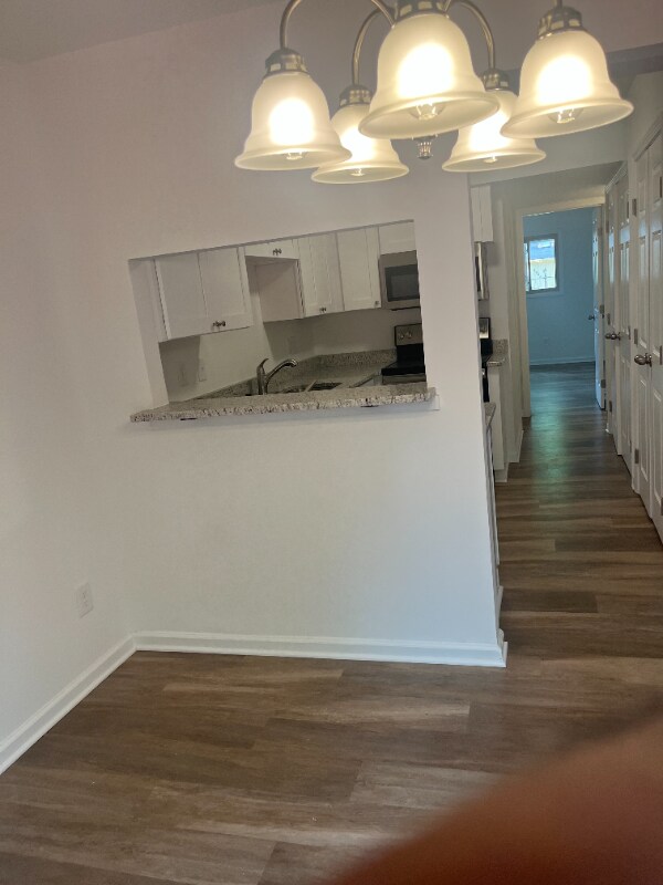 Foto del edificio - 7920 Horse Chestnut Ln