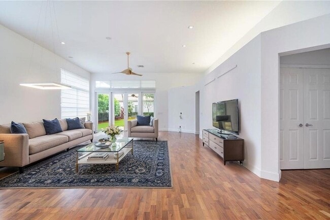 Foto del edificio - 2519 Bay Pointe Ct