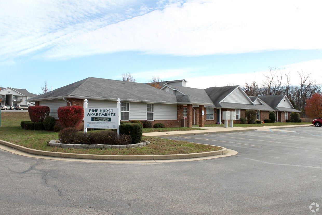 Foto del edificio - Sullivan Family Apartments