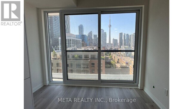 Photo du bâtiment - 280-1280 Dundas St W