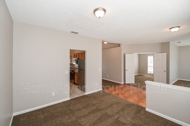 Building Photo - 8941 Rockpond Meadows Dr