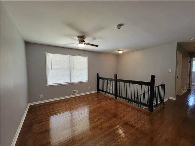 Foto del edificio - 3796 Leesburg Ct SW