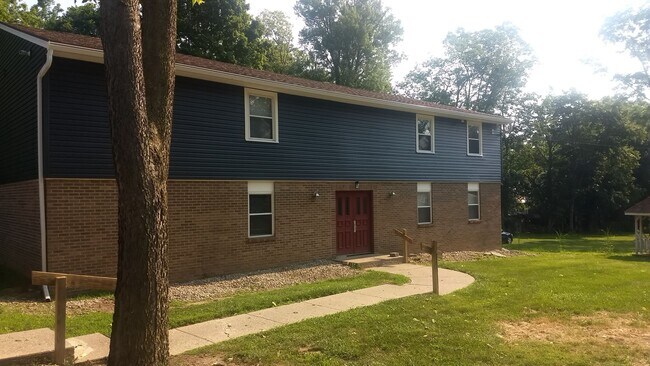 Foto del edificio - 824 Oak St