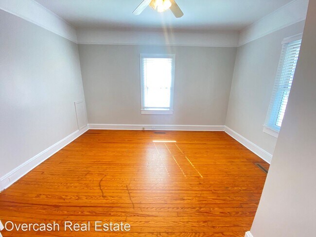 Building Photo - 2 br, 1 bath House - 431 West Ave