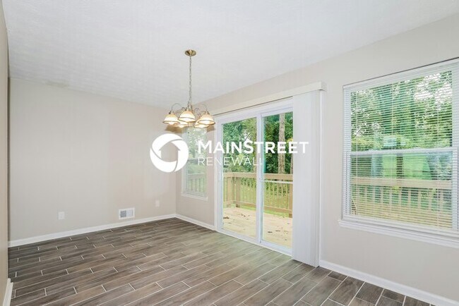 Building Photo - 3 Bedroom Pet-Friendly Home in DECATUR, GA...