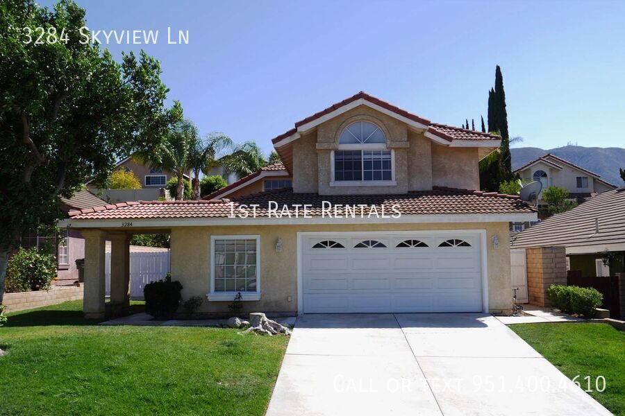 Foto principal - 3284 Skyview Ln
