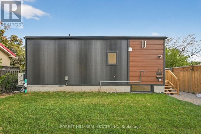 Building Photo - 49 William Cragg Dr